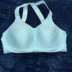 UA Bra